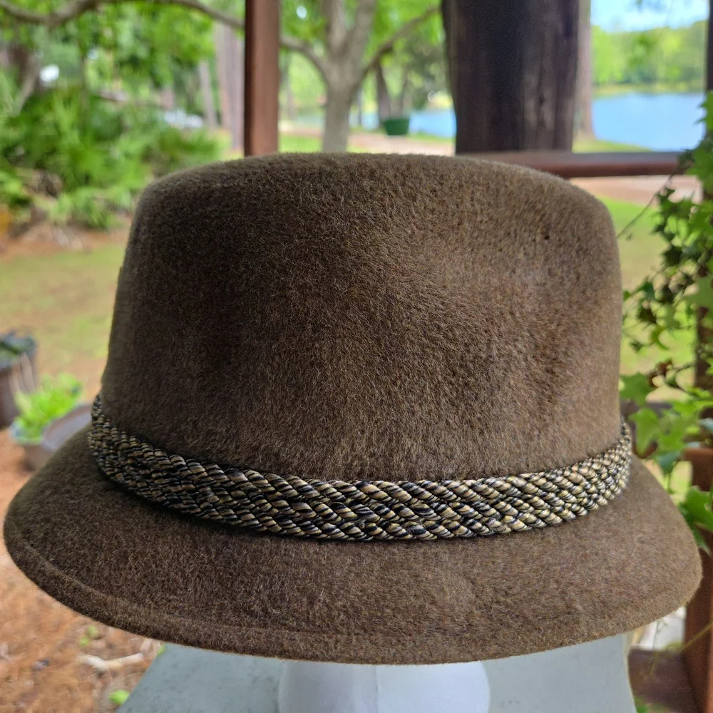 Resistol Self-Conforming Vintage Corded Rope Feather Accent Wool Fedora